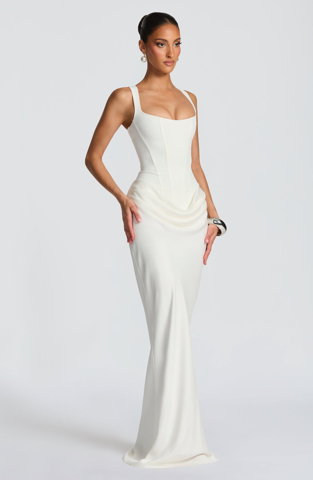 Vestido Aria™ -  Silueta fluida con corsé ajustado