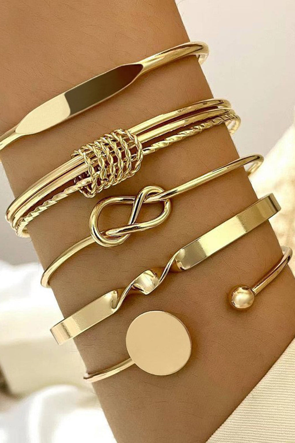 Pulsera de Cadena Geométrica Abierta