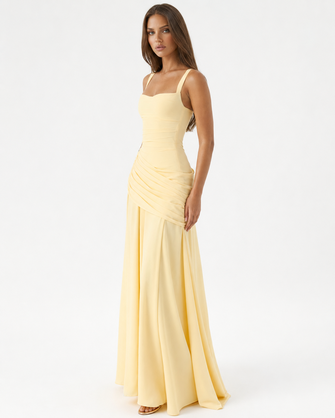 Reina | Maxivestido con Escote Cuadrado Fruncido