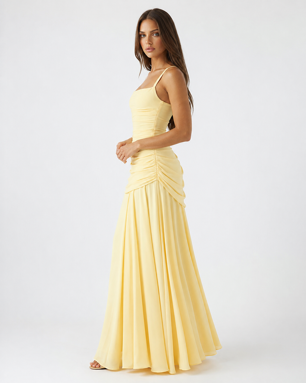 Reina | Maxivestido con Escote Cuadrado Fruncido