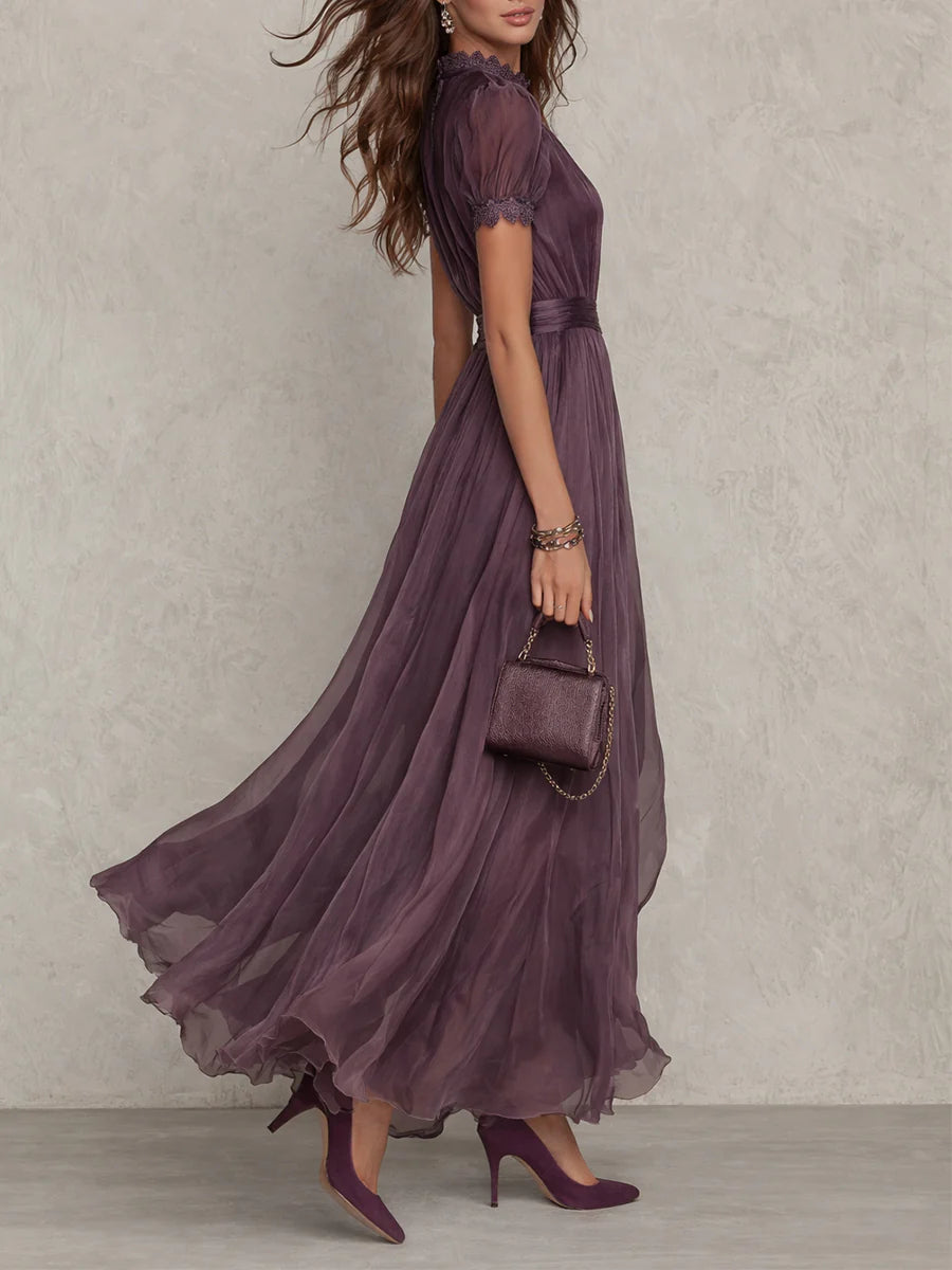 Flavia - Vestidito largo morado con escote en forma de corazón