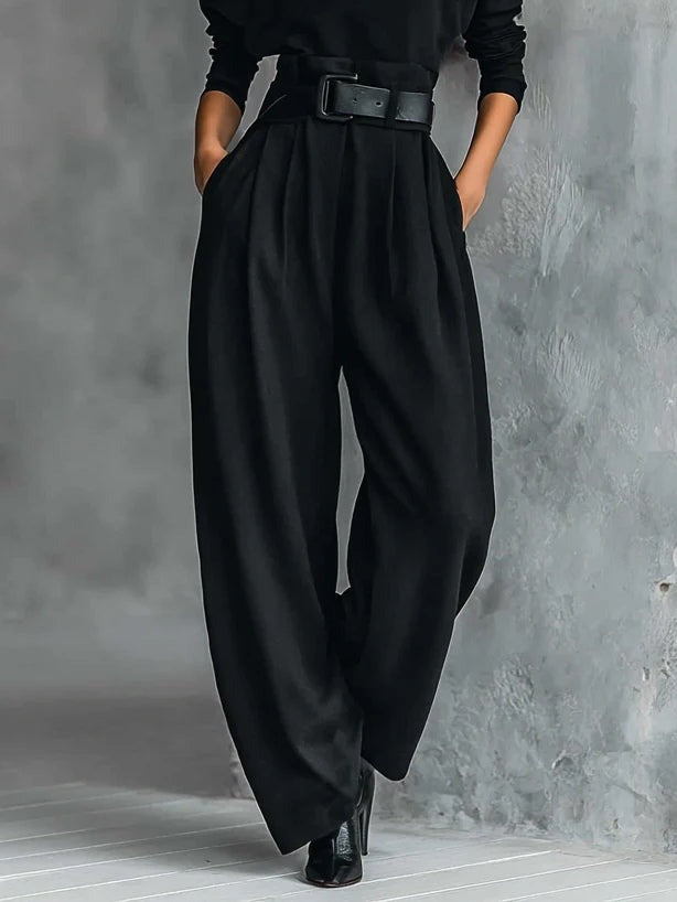 Helga – Mono elegante y casual