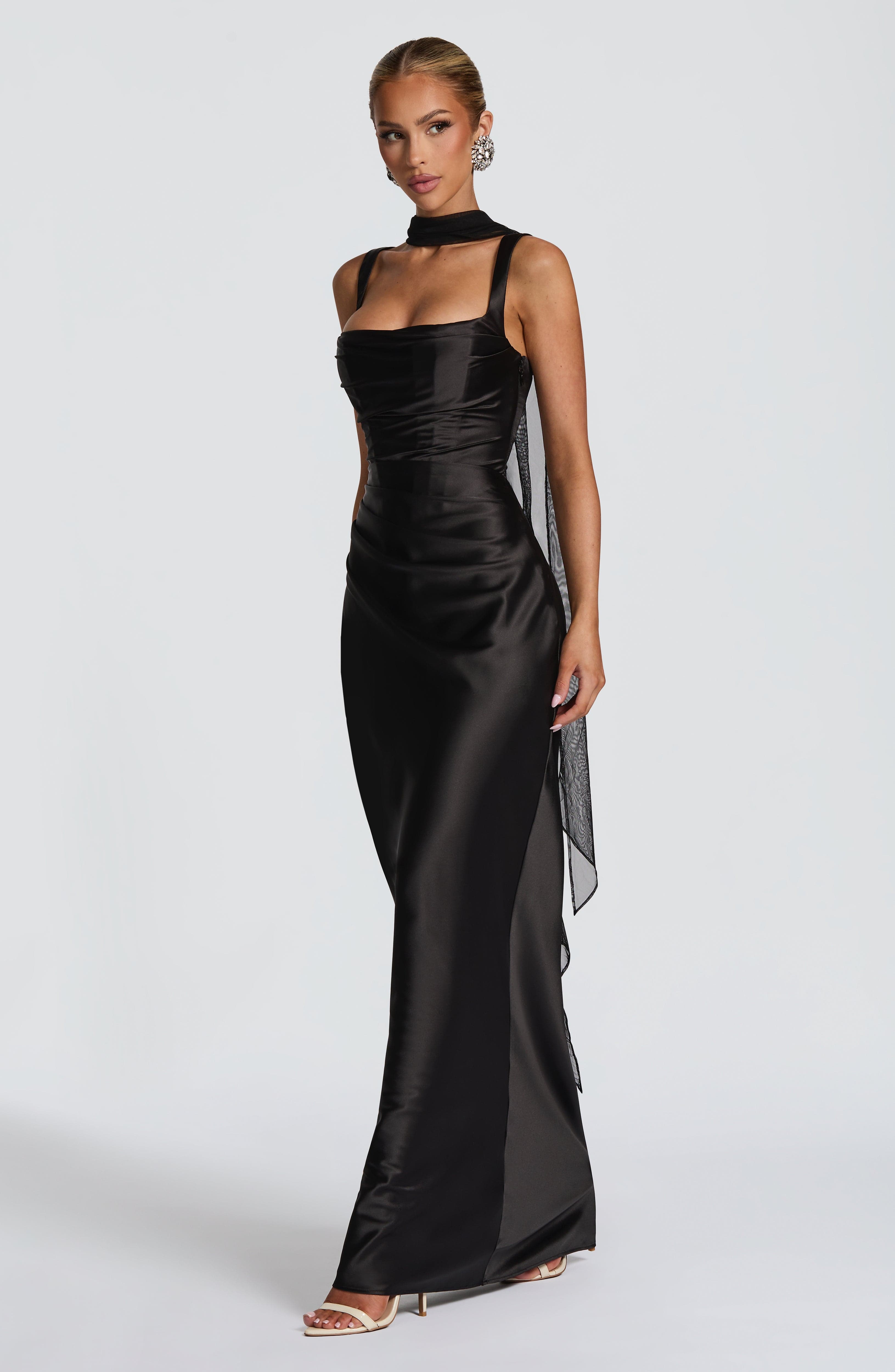 Vestido Naeti ™ - Elegancia satinada con estructura refinada