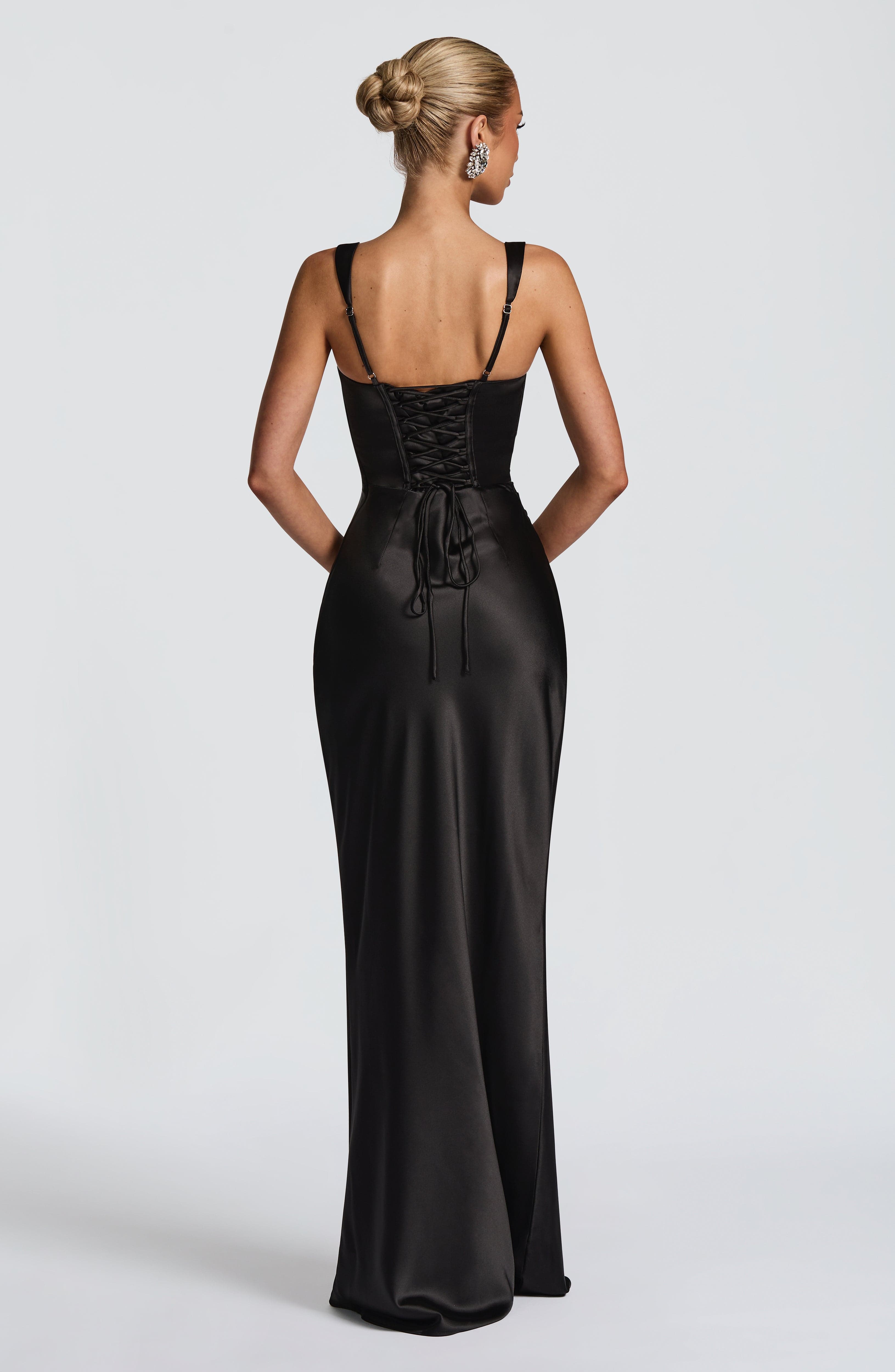 Vestido Naeti ™ - Elegancia satinada con estructura refinada