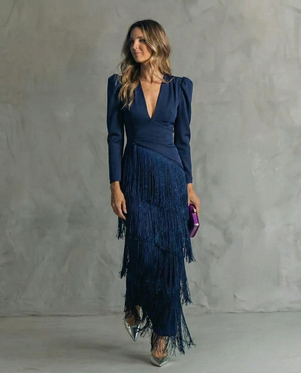 Marta | Vestido elegante con mangas de flecos