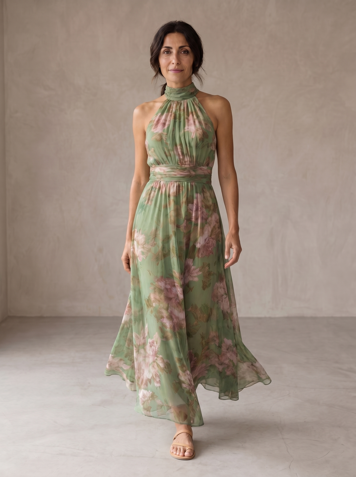 Livia | Vestido Maxi Floral con Cuello Halter