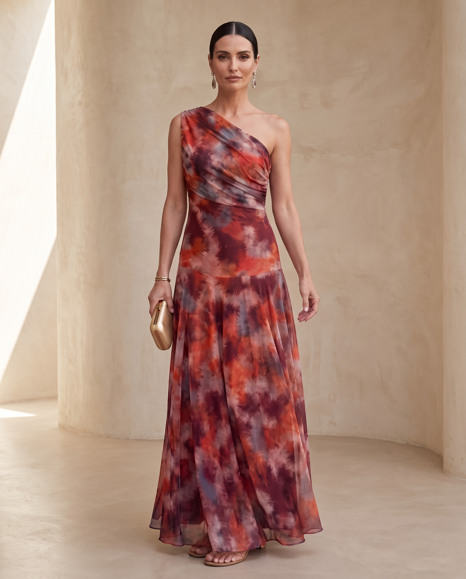 Uma | Vestido largo fluido con diseño elegante