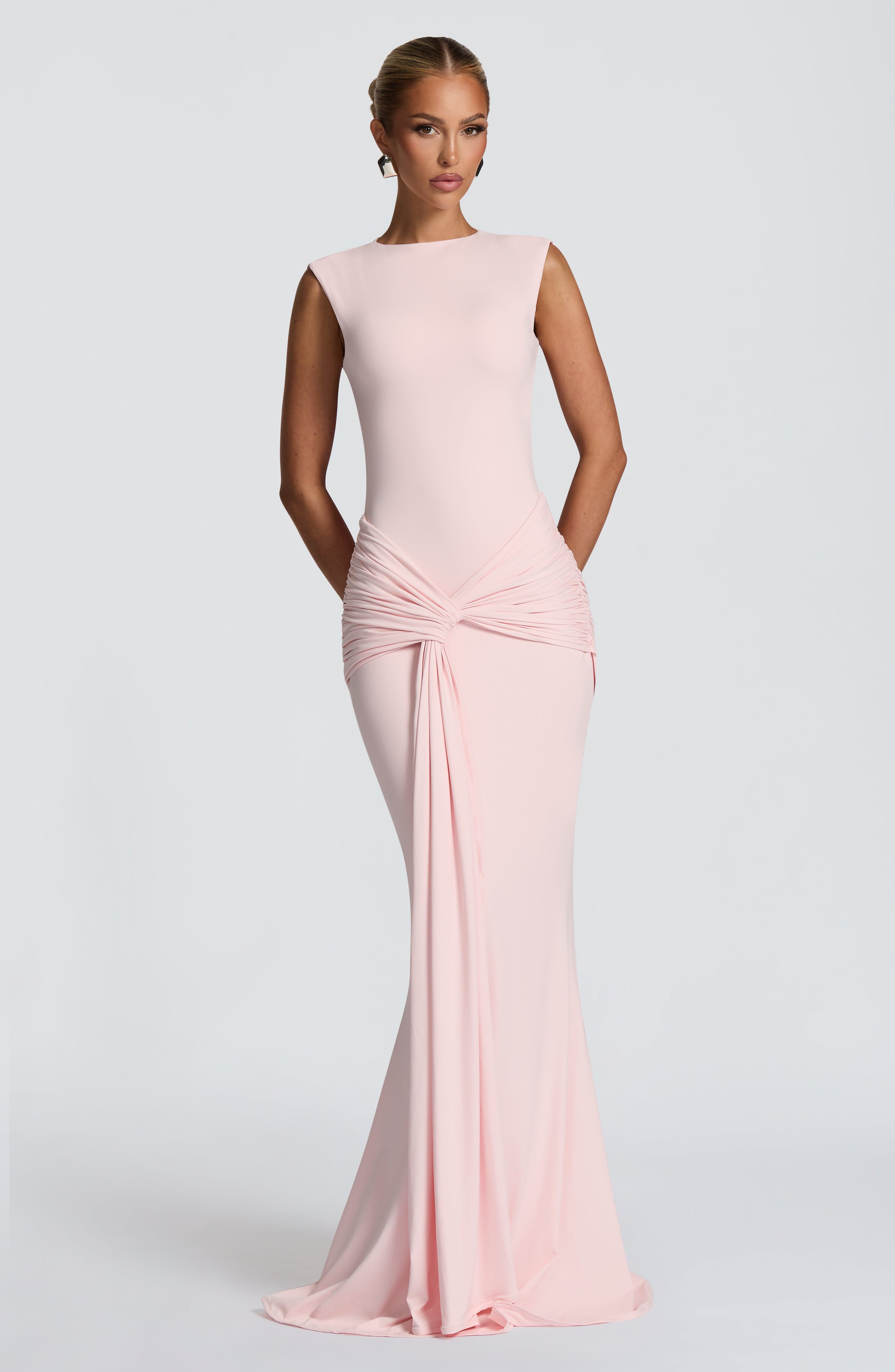 Vestido Carbajo™ -  Silueta elegante con drapeado escultural