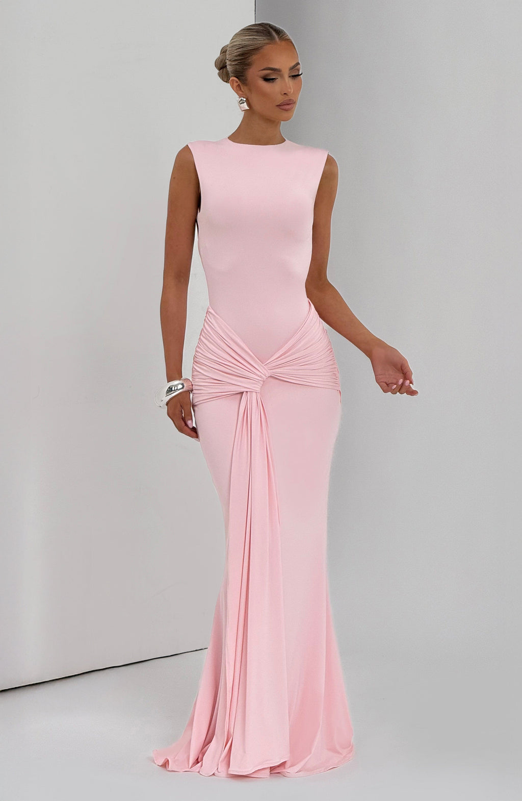 Vestido Carbajo™ -  Silueta elegante con drapeado escultural