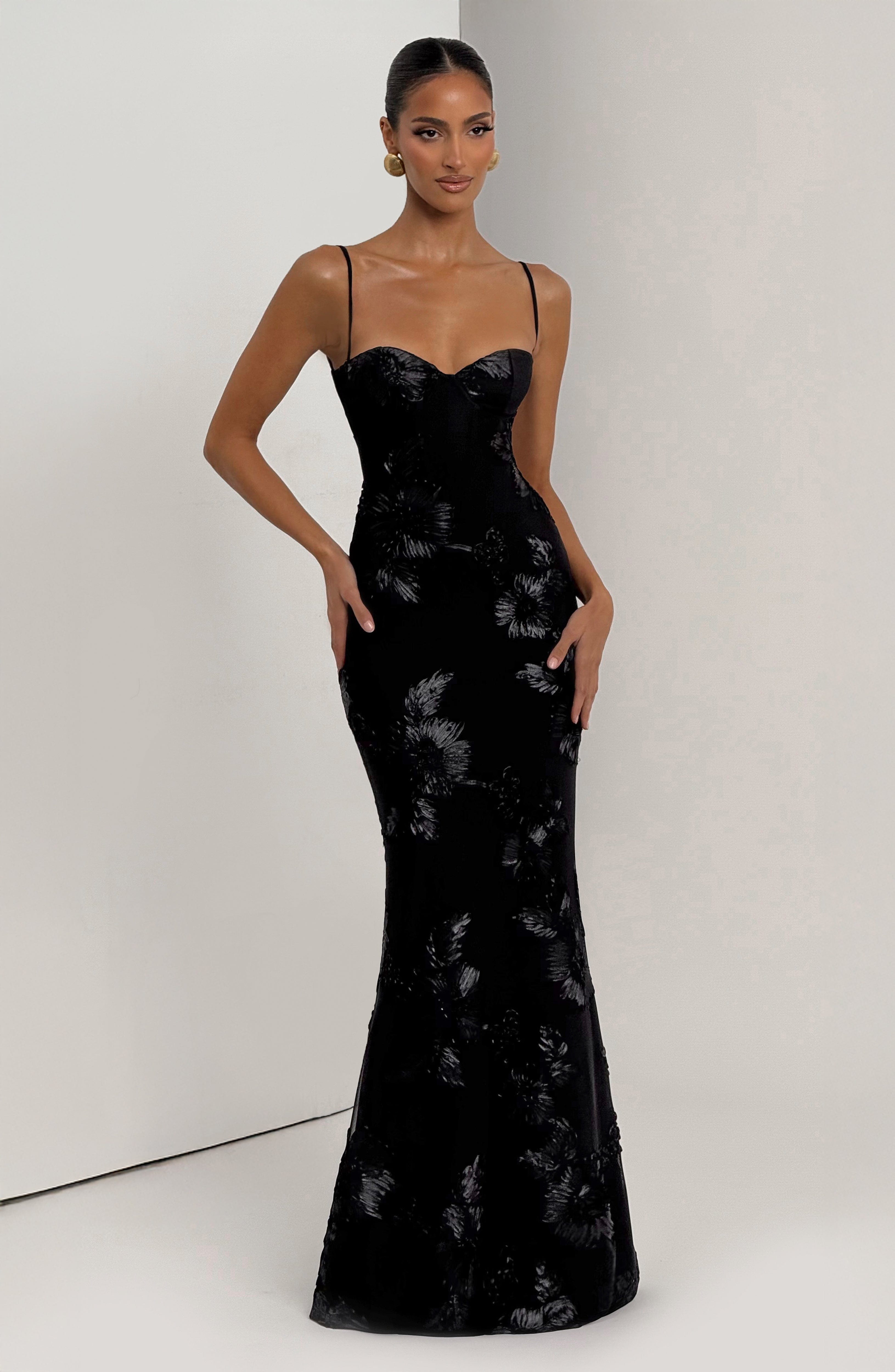 Vestido Raquel™ -  Elegancia estructurada con detalles exclusivos