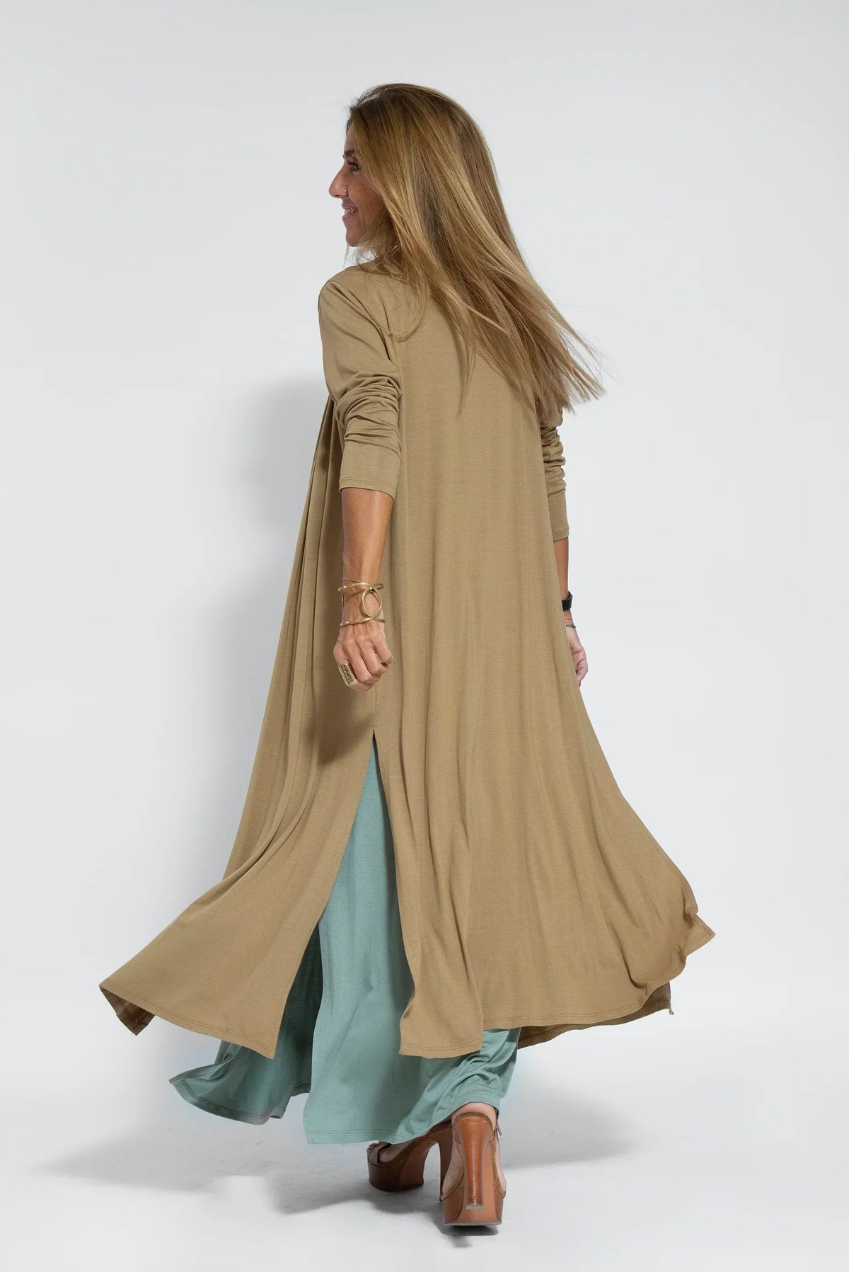 Mondevo™ | Vestido ajustado con chaleco