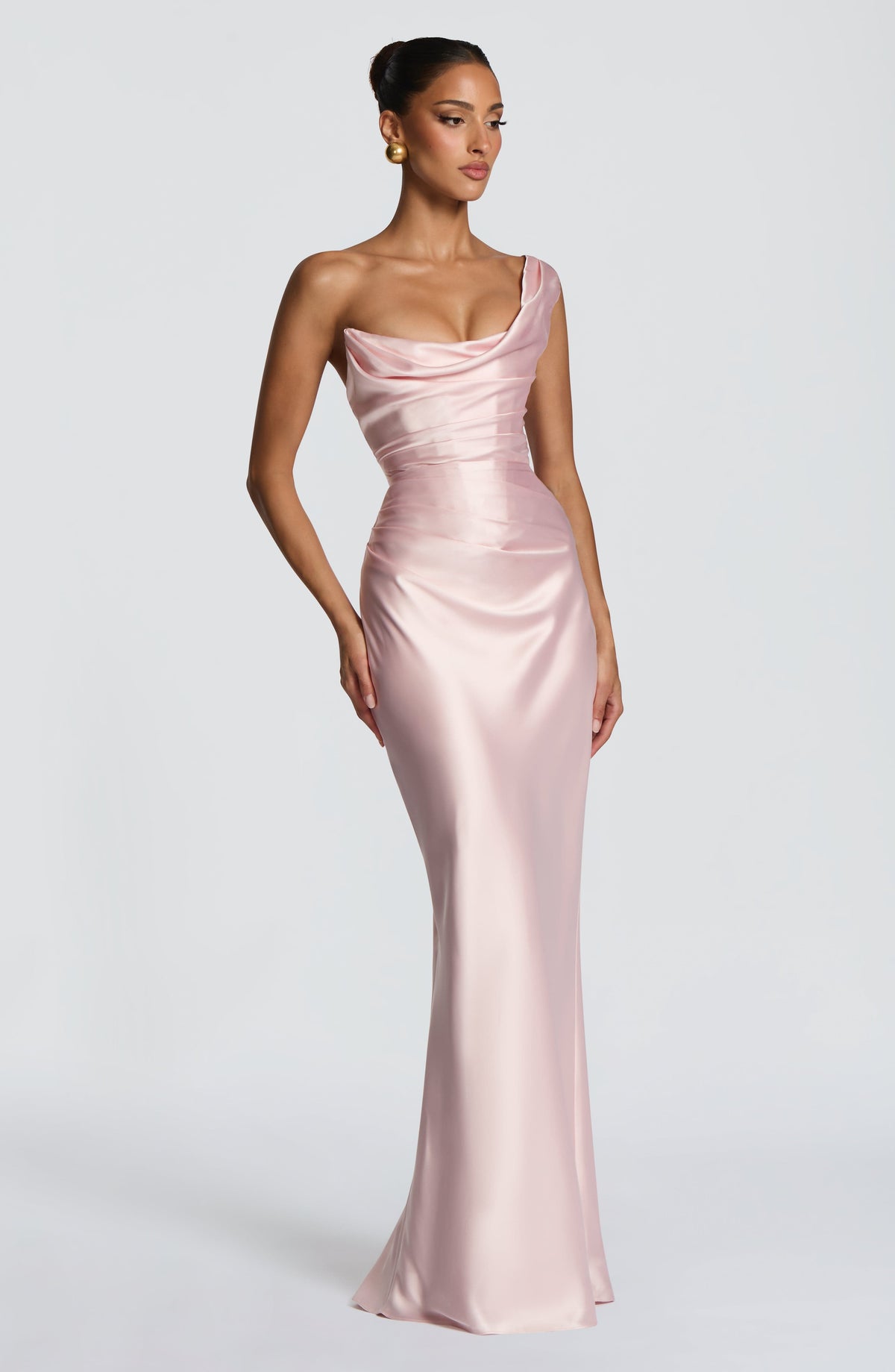 Vestido Carolina™ -  Elegancia asimétrica con caída satinada